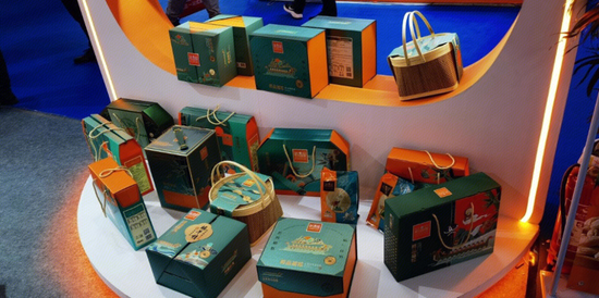 重庆时时彩：来伊份粽子吃出“带血创可贴”？“零食大王”OEM战略遭考验